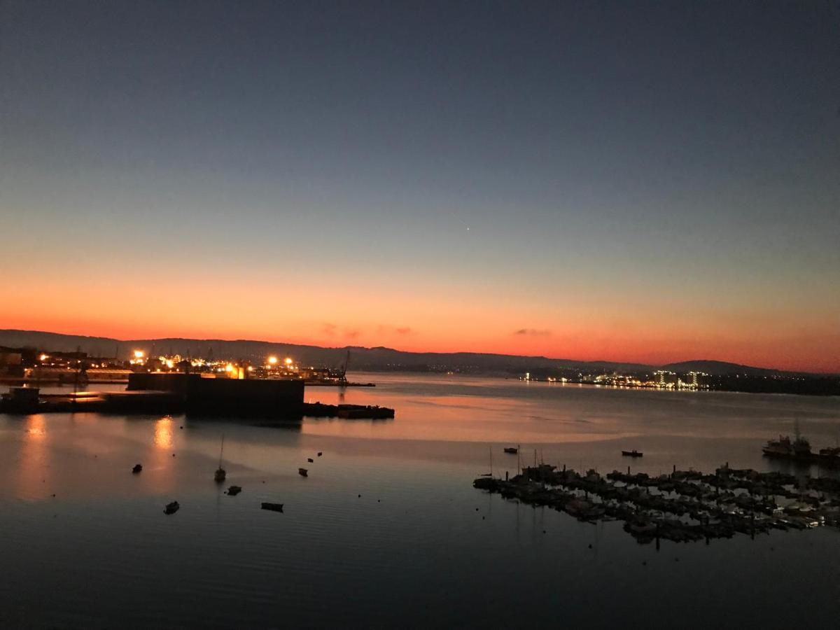 Grana Beach Ferrol Ла-Корунья Экстерьер фото